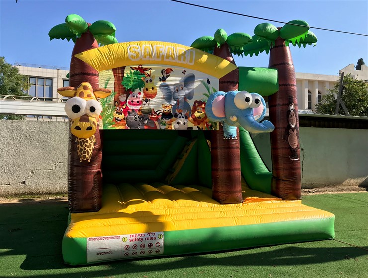 מתנפח טירת היער