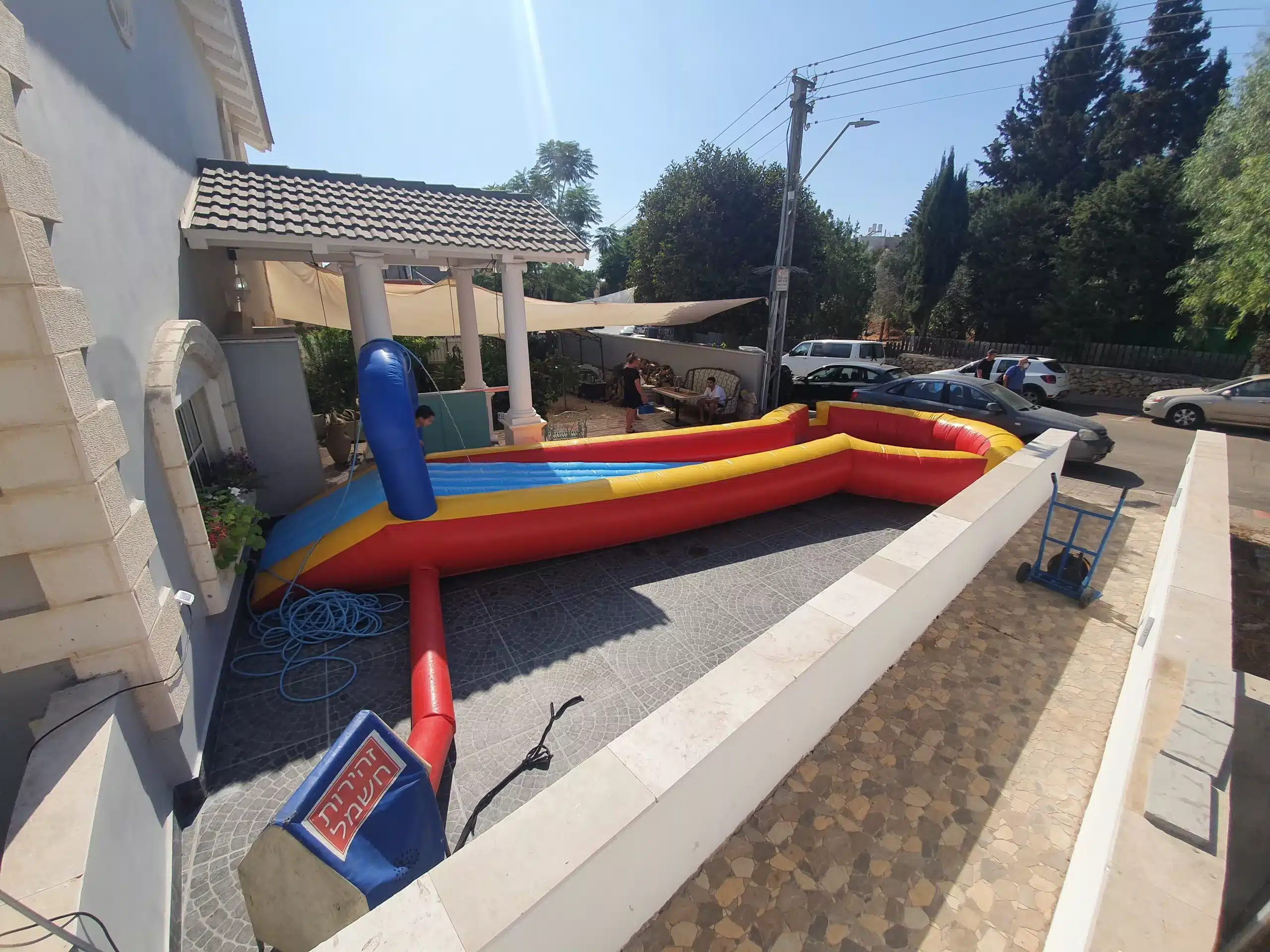 מגלשת מים חלקה